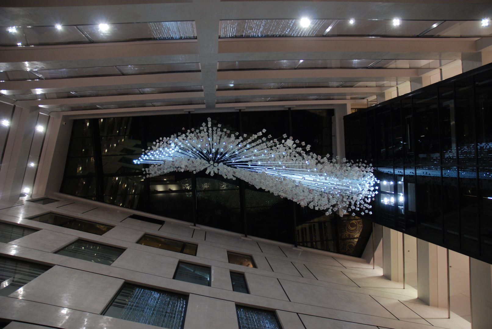 Sea Flowers chandelier in the lobby of Hilton Gdańsk