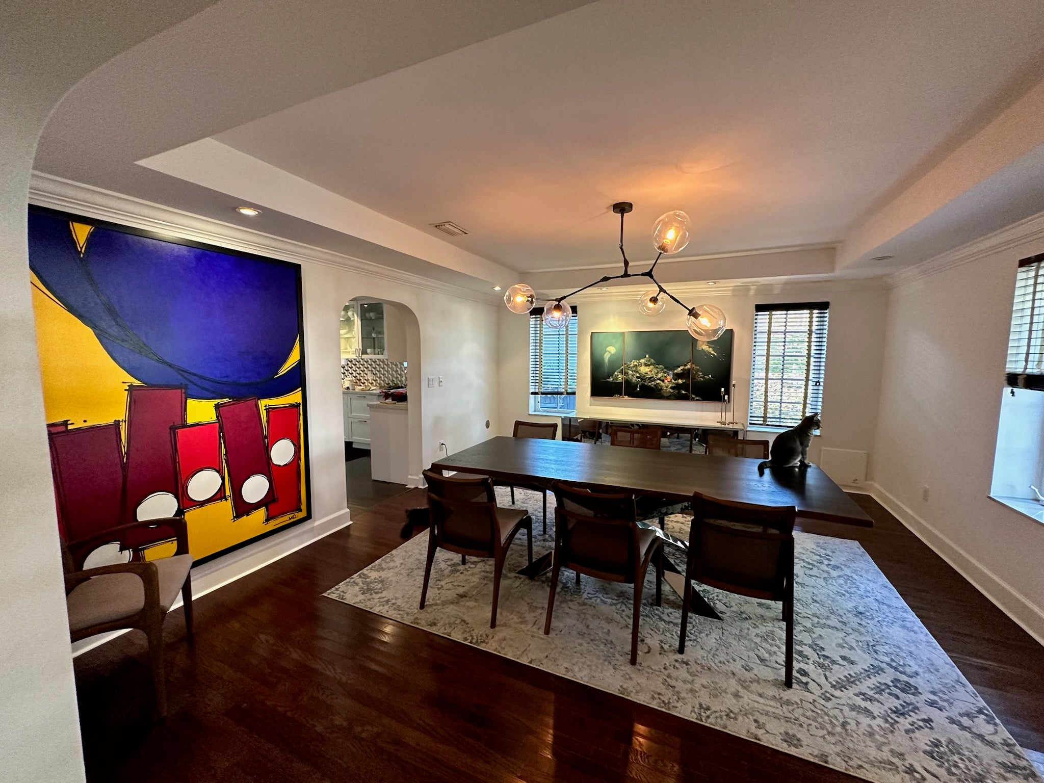 Dining room and private collection